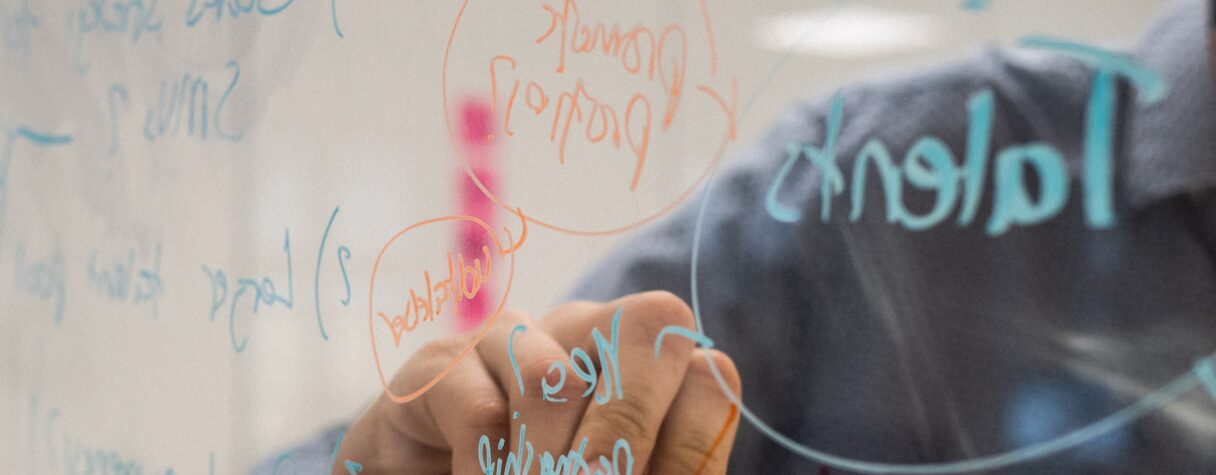 Afbeelding voor Politieke partijen maken sociale zekerheid nodeloos complex